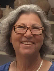 Dr. Liora Freud