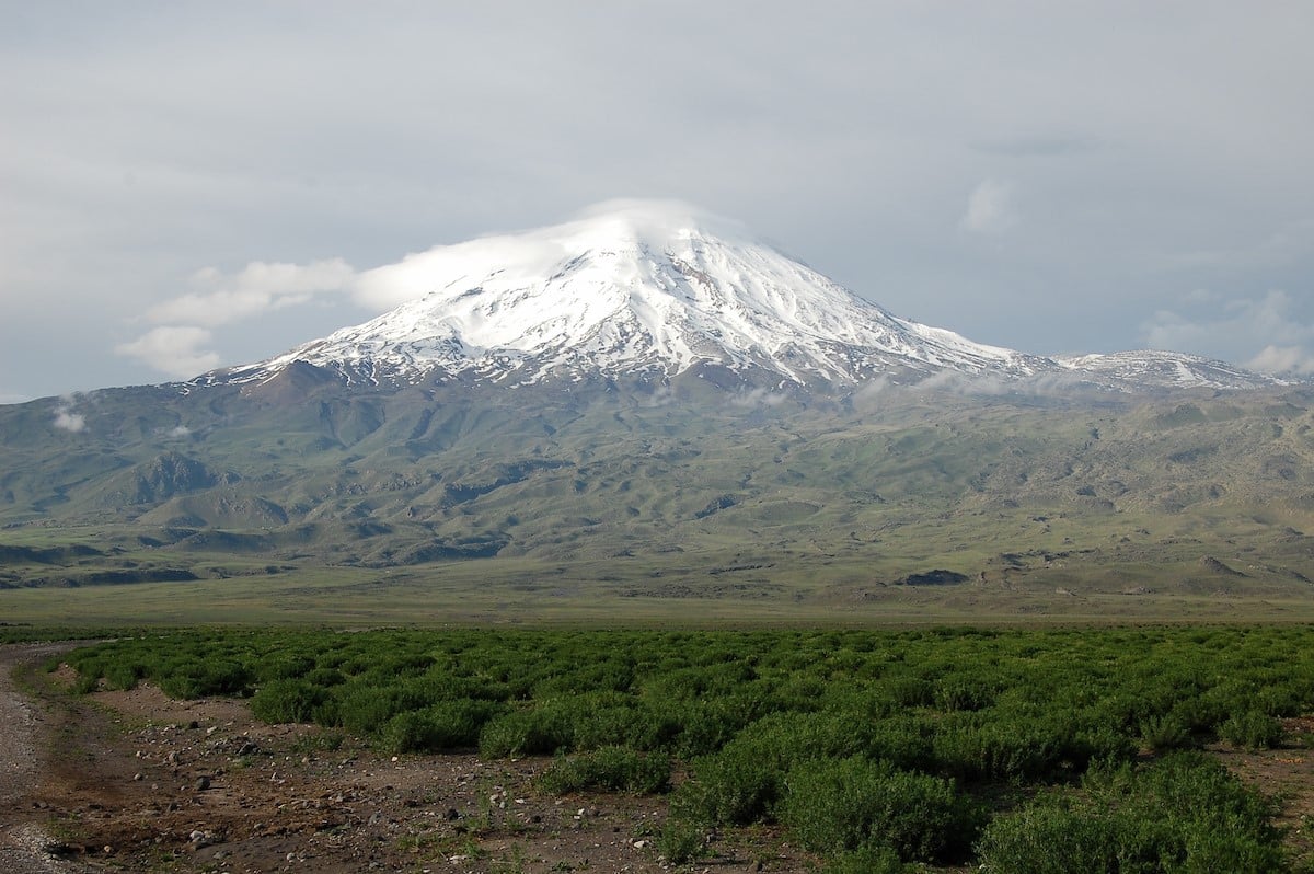 The Landing-Place of Noah’s Ark: Testimonial, Geological and Historical Considerations: Part One